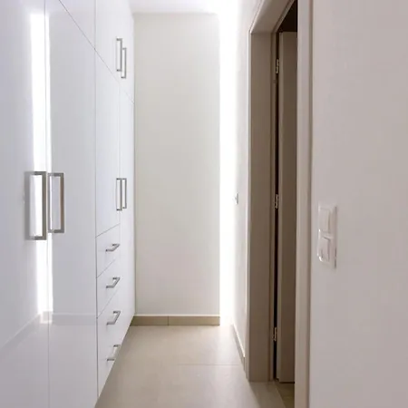 Vila Azari Lifetime Memories