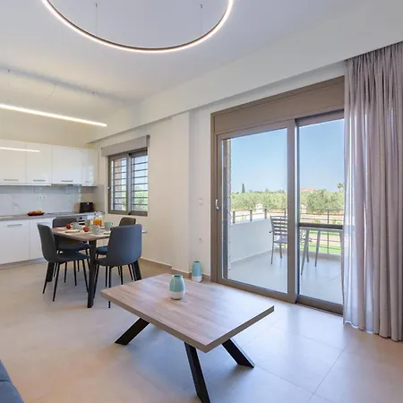 Azari Lifetime Memories Vila *