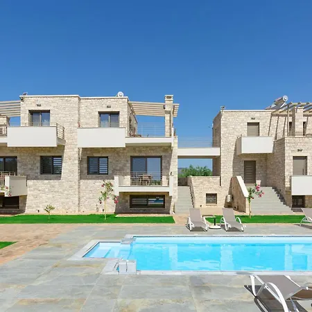 Azari Lifetime Memories Vila