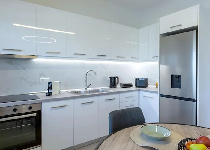 Azari Lifetime Memories *